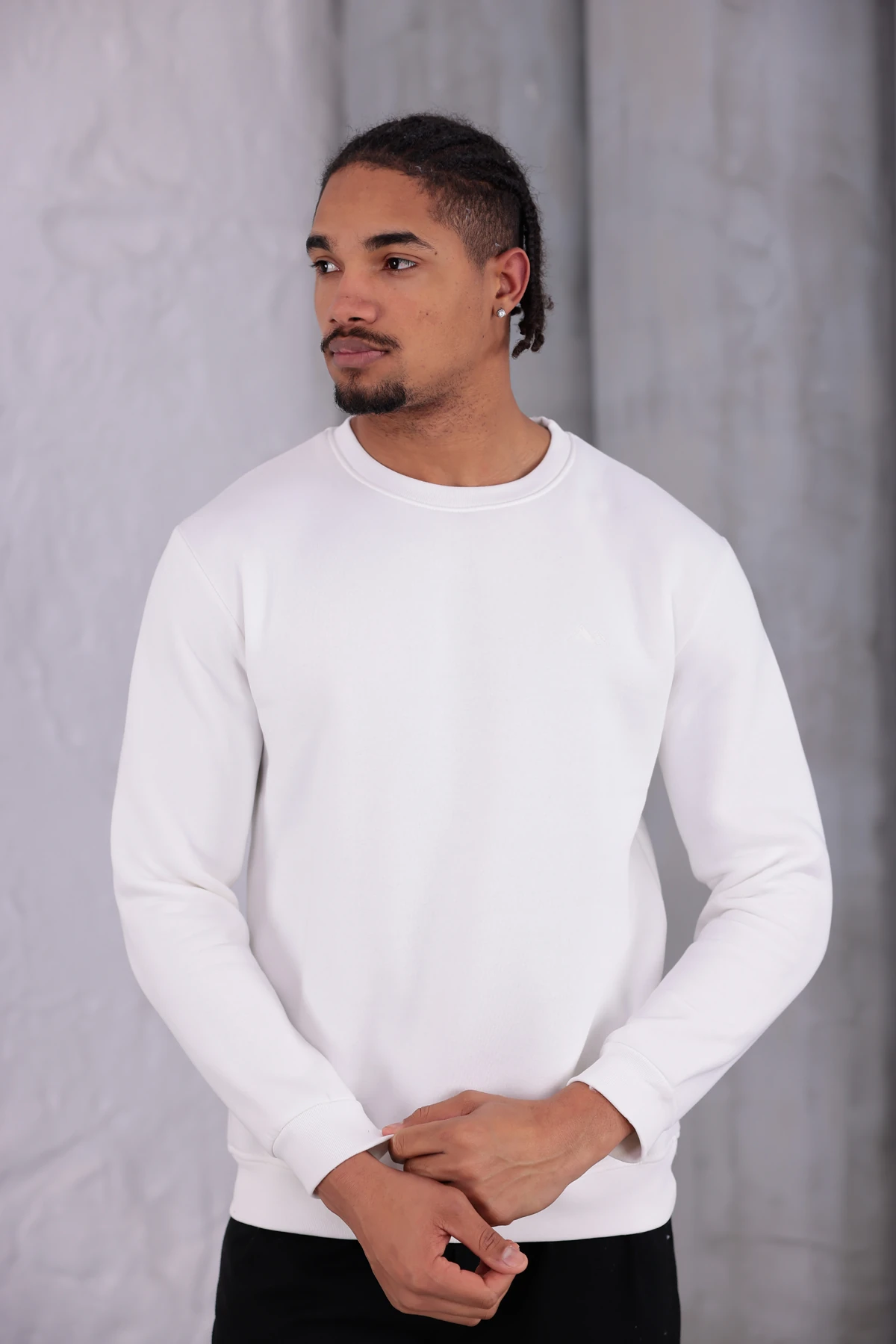 Sıfır4 Comfort Fit 3 İplik Şardonlu Sweatshirt beyaz mint