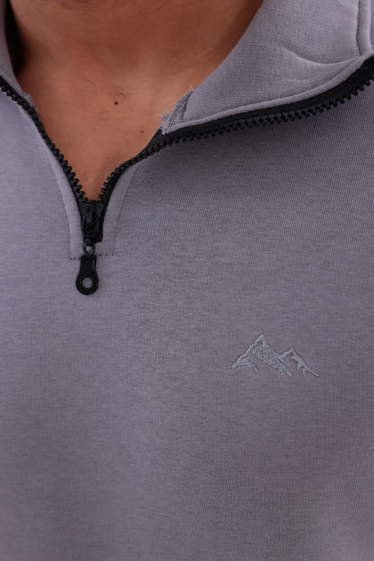 Sıfır4 Yarım Fermuarlı 3 iplik şardonlu Sweatshirt GRİ Gri̇