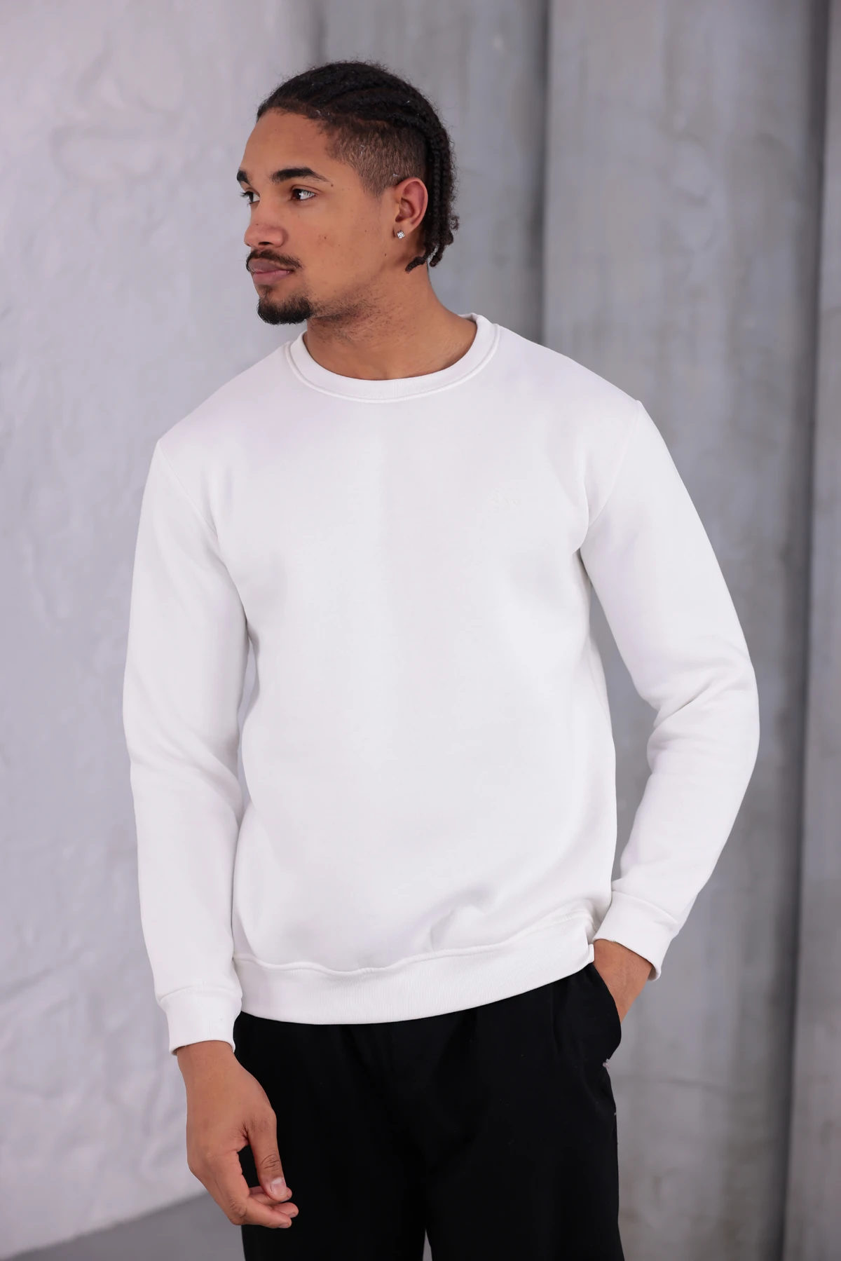 Sıfır4 Comfort Fit 3 İplik Şardonlu Sweatshirt beyaz mint