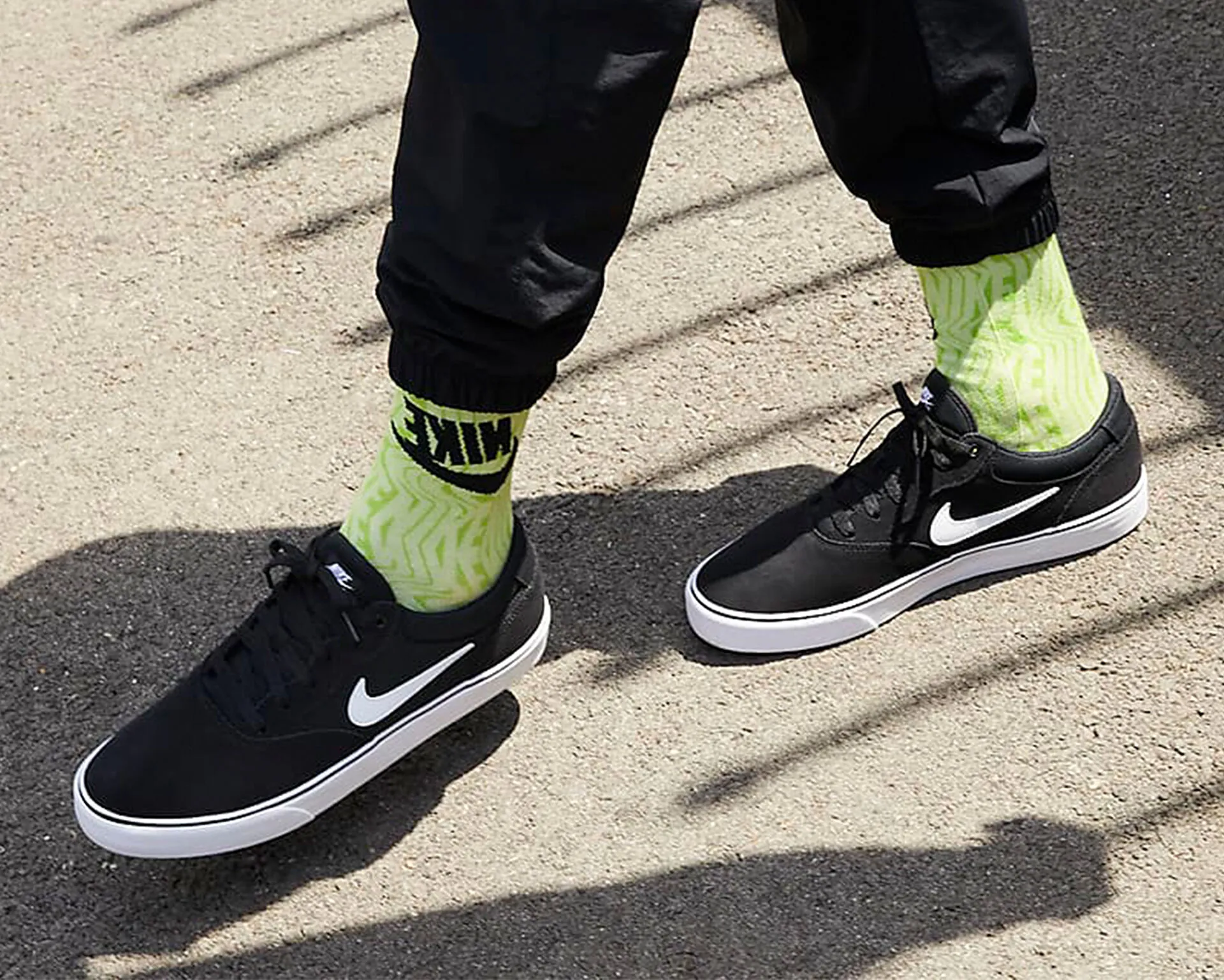 Nike Ayakkabı KayKay Sb Chron unısex 2DM3493 001 Siyah